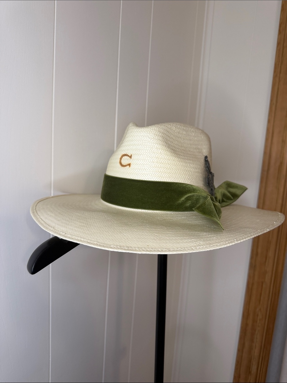 Charlie 1 Horse with Olive Velvet Band and Cactus decoration